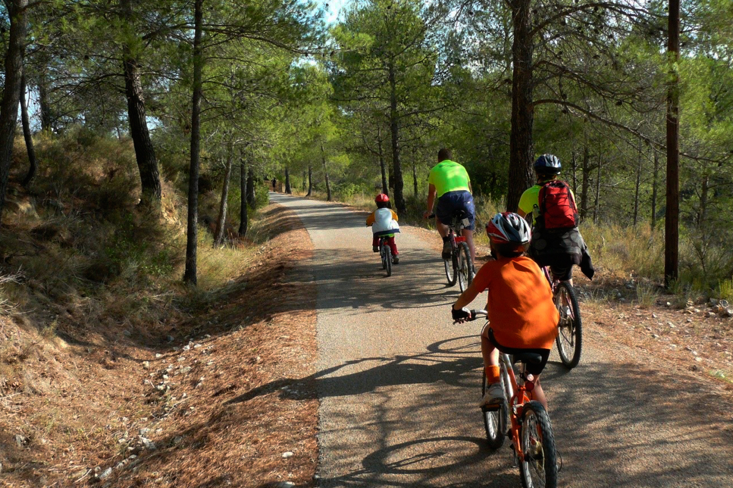 gaudeix de la Via Verda amb la familia